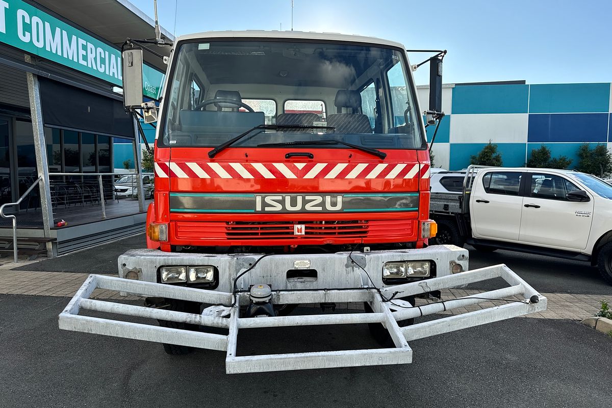 1995 Isuzu FTS DUAL CAB 700