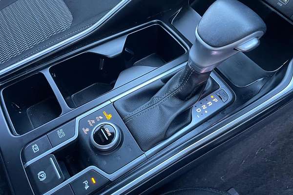 2022 Kia Sorento Sport MQ4