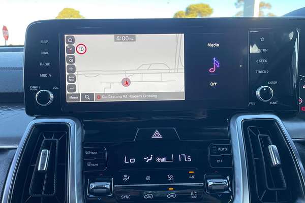 2022 Kia Sorento Sport MQ4