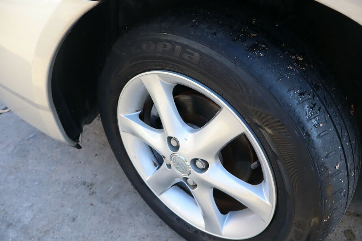2006 Toyota Corolla Conquest ZZE122R