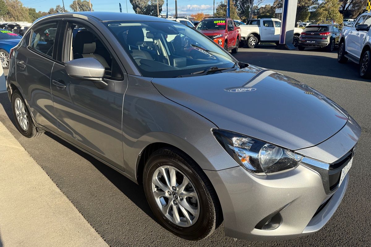 2017 Mazda 2 Maxx DJ Series