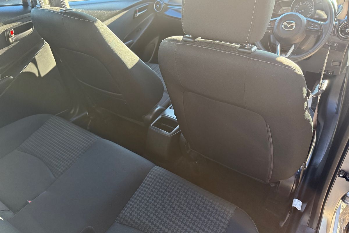 2017 Mazda 2 Maxx DJ Series