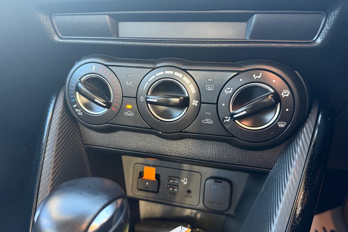 2017 Mazda 2 Maxx DJ Series