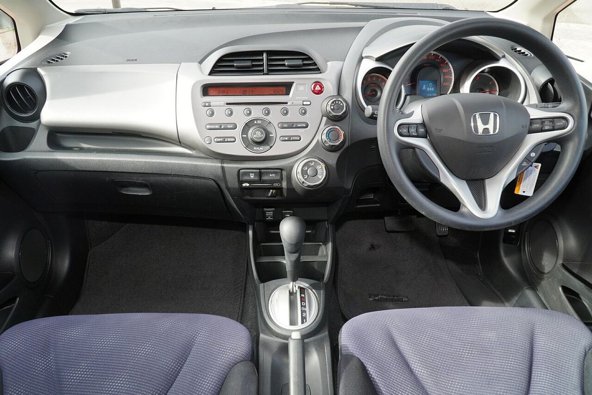2011 Honda Jazz VTi GE