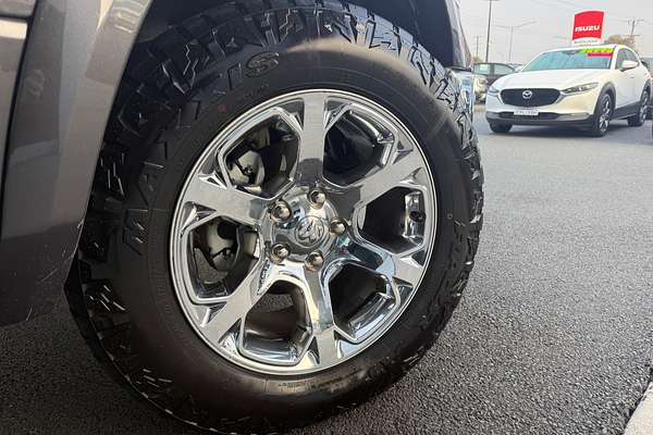 2019 RAM 1500 Laramie DS 4X4 SWB
