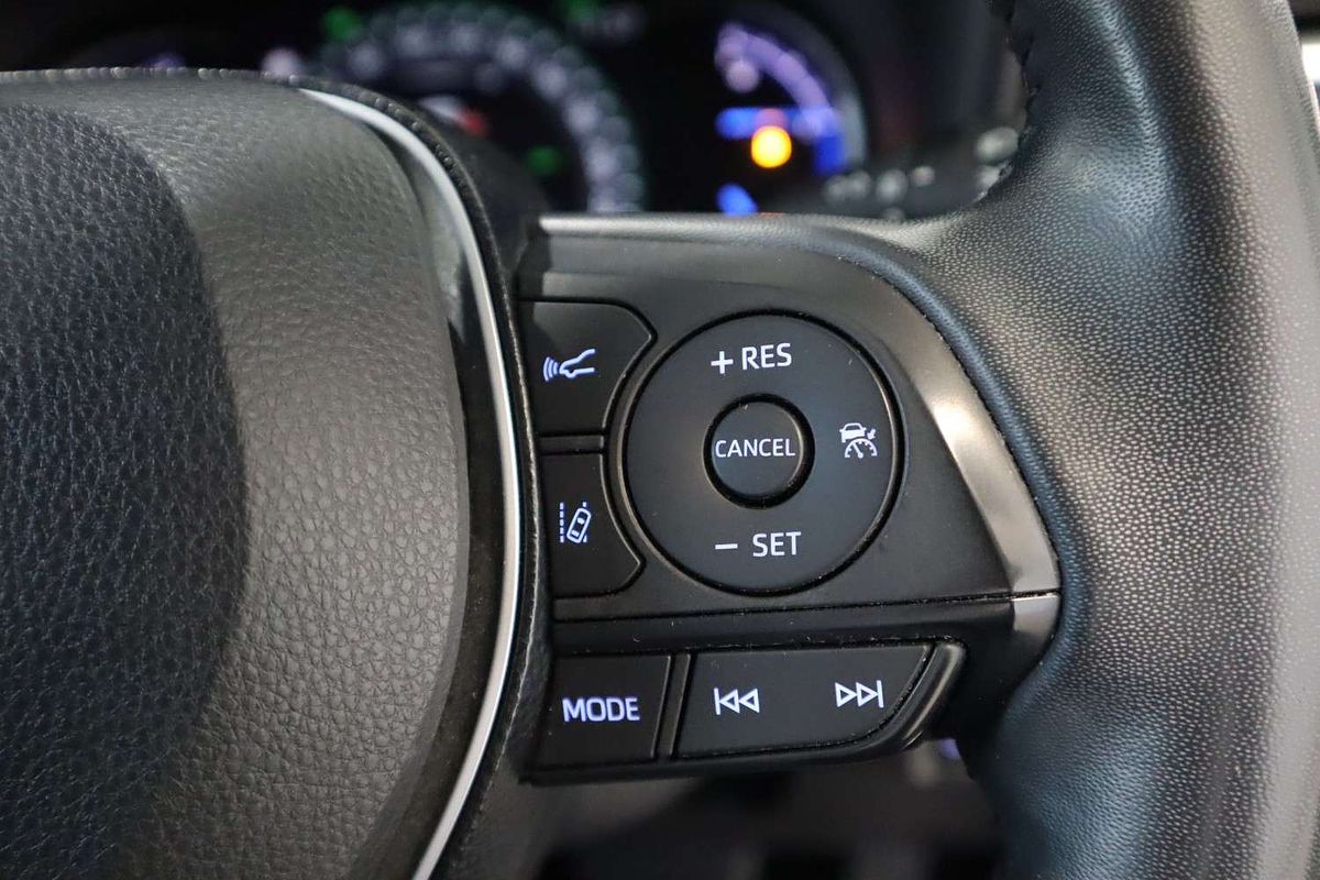 2021 Toyota RAV4 Cruiser AXAH52R
