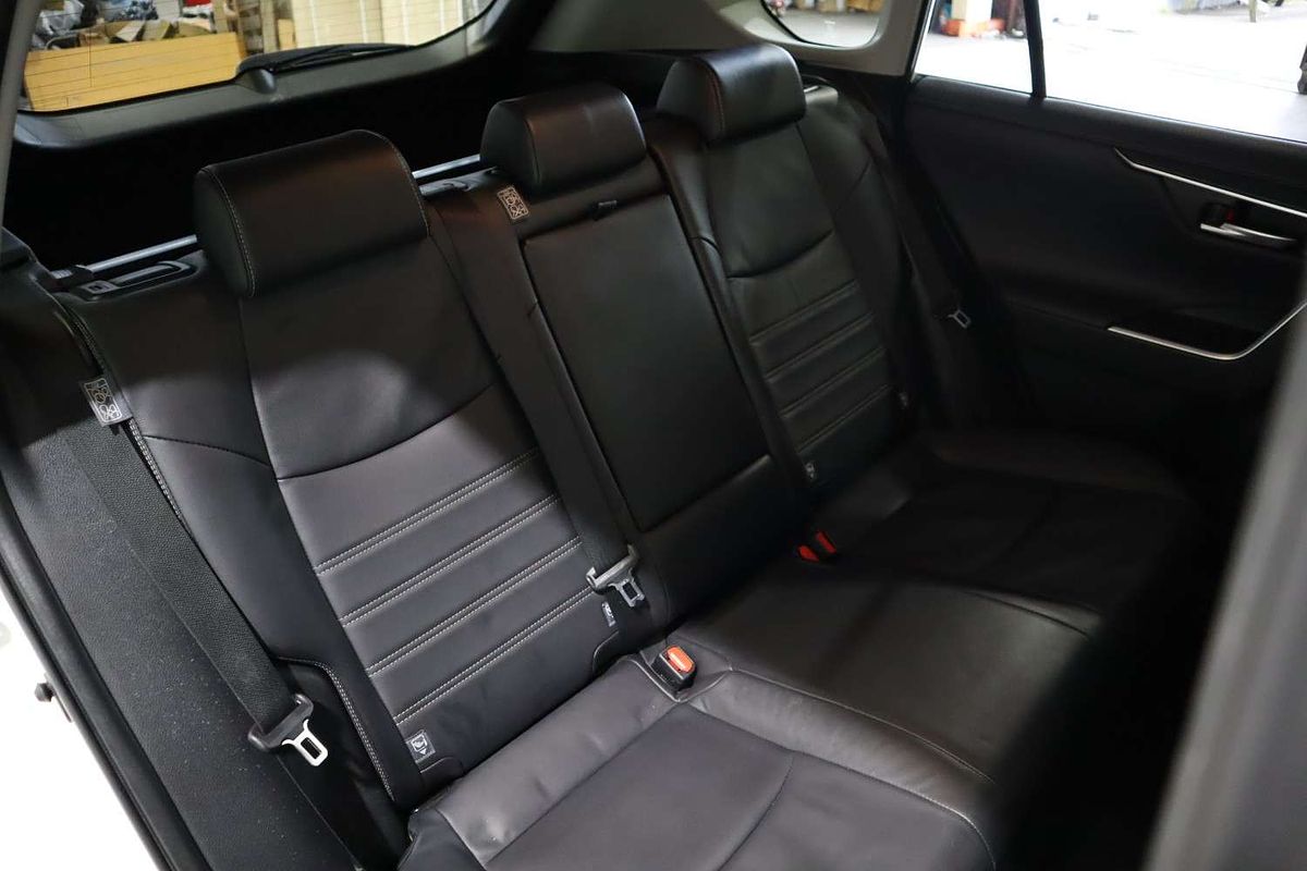 2021 Toyota RAV4 Cruiser AXAH52R