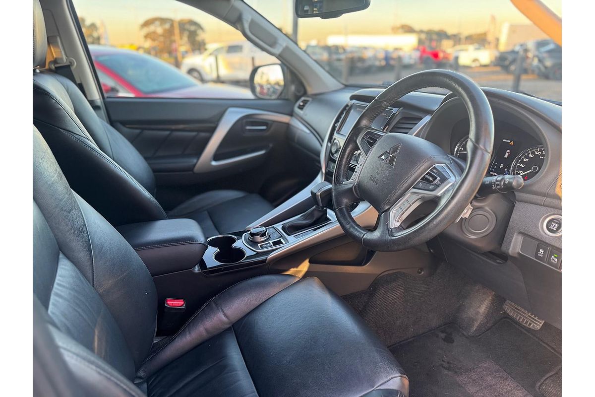 2017 Mitsubishi Pajero Sport GLS QE