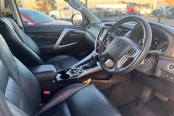 2017 Mitsubishi Pajero Sport GLS QE