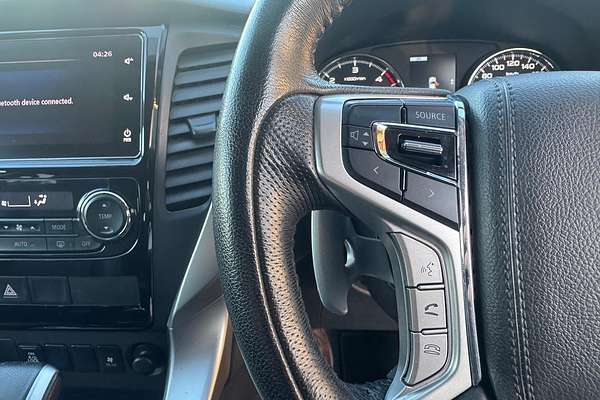 2017 Mitsubishi Pajero Sport GLS QE