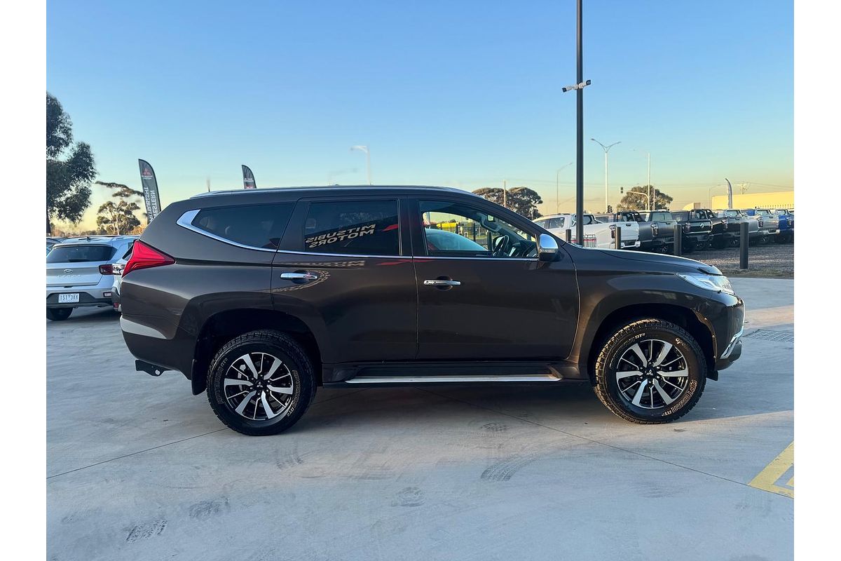 2017 Mitsubishi Pajero Sport GLS QE