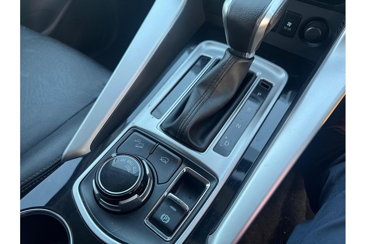 2017 Mitsubishi Pajero Sport GLS QE