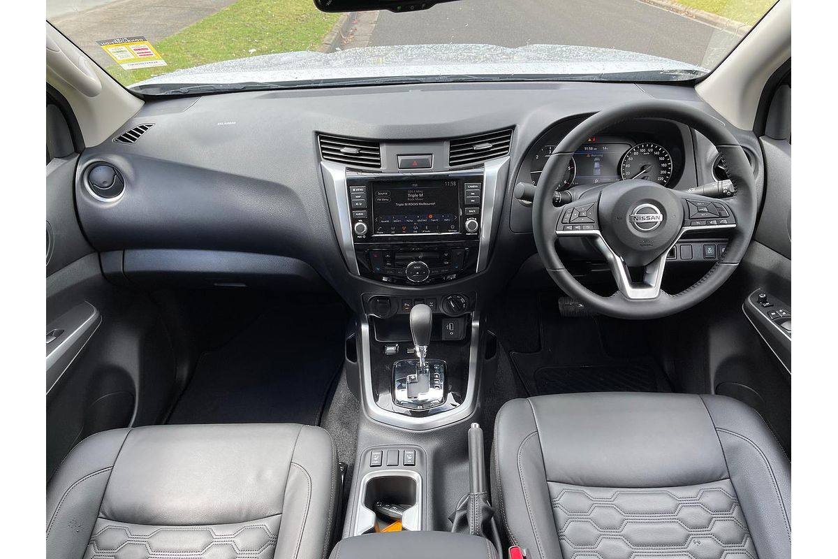 2025 Nissan Navara ST-X D23 4X4