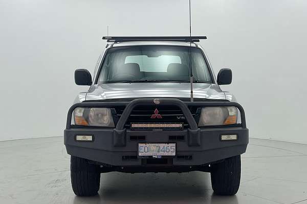 2000 Mitsubishi Pajero Exceed NM