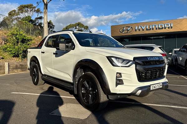 2022 Isuzu D-MAX X-TERRAIN 4X4