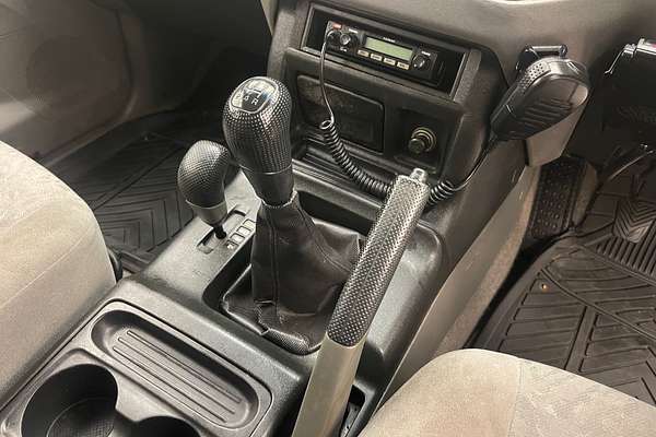 2000 Mitsubishi Pajero Exceed NM