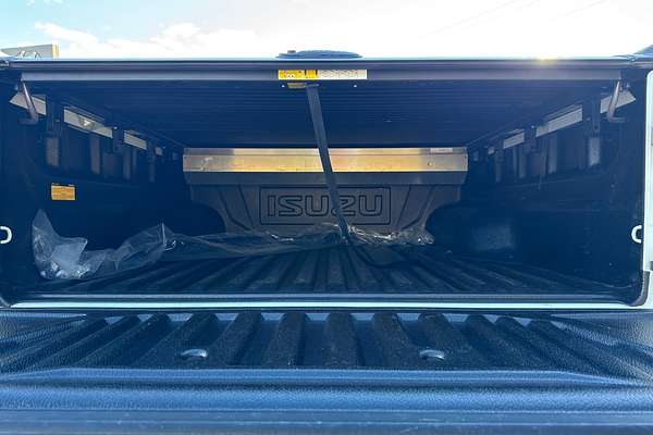 2022 Isuzu D-MAX X-TERRAIN  4X4