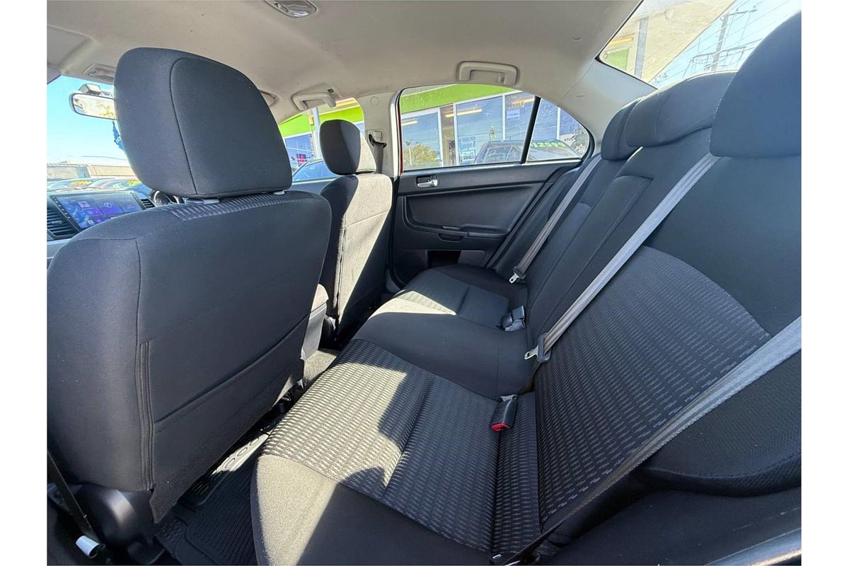 2013 Mitsubishi Lancer ES CJ