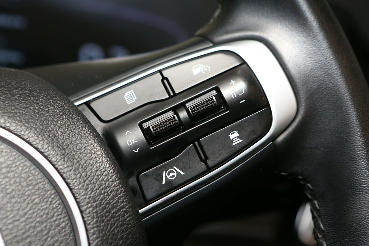 2022 Kia Sportage SX NQ5