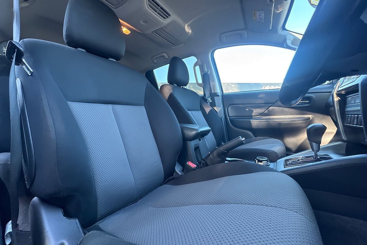 2021 Mitsubishi Triton GLX-R MR 4X4