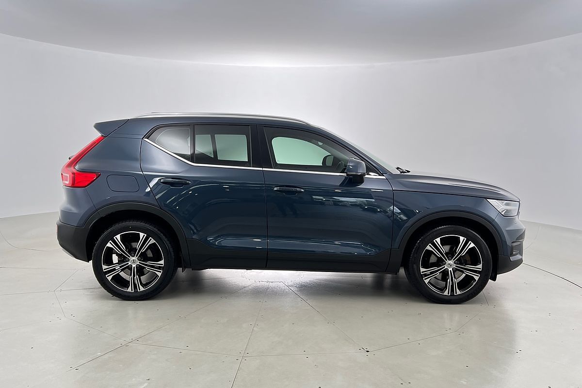 2021 Volvo XC40 T4 Inscription