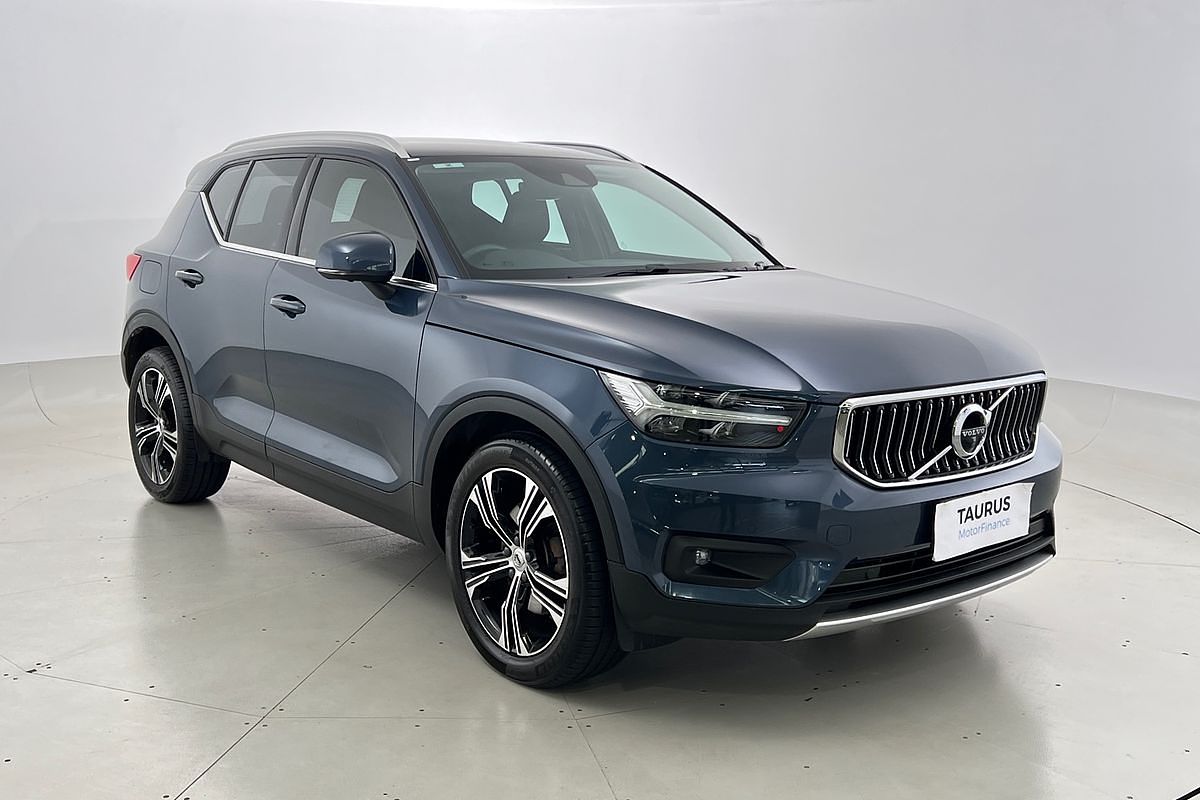2021 Volvo XC40 T4 Inscription