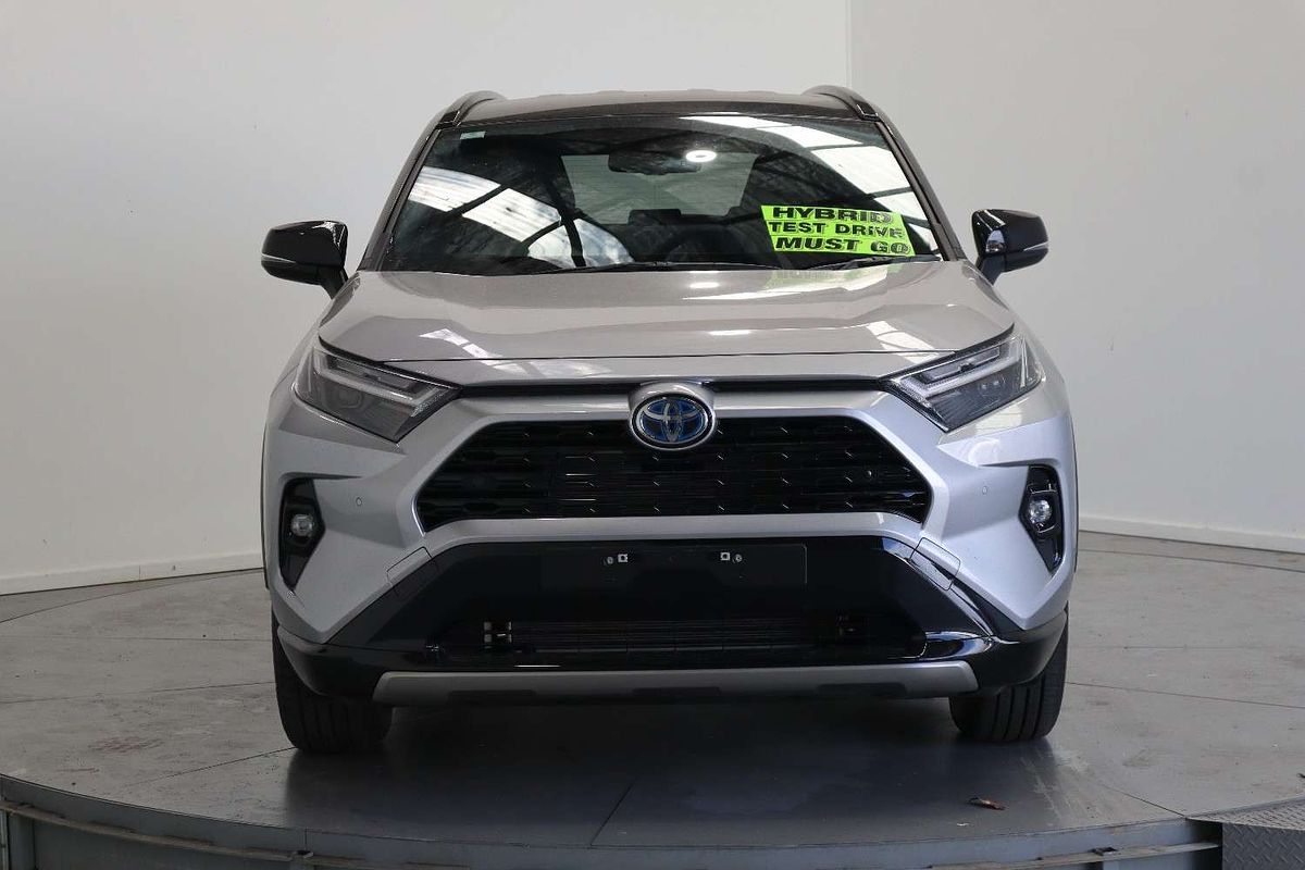 2022 Toyota RAV4 XSE AXAH52R