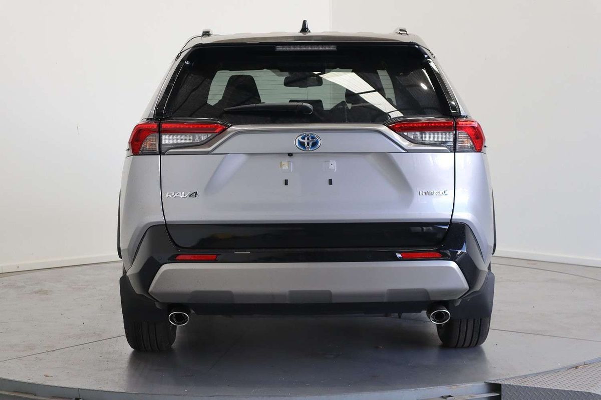 2022 Toyota RAV4 XSE AXAH52R