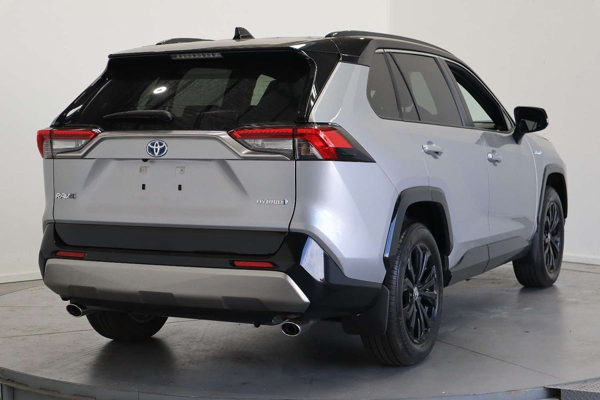 2022 Toyota RAV4 XSE AXAH52R