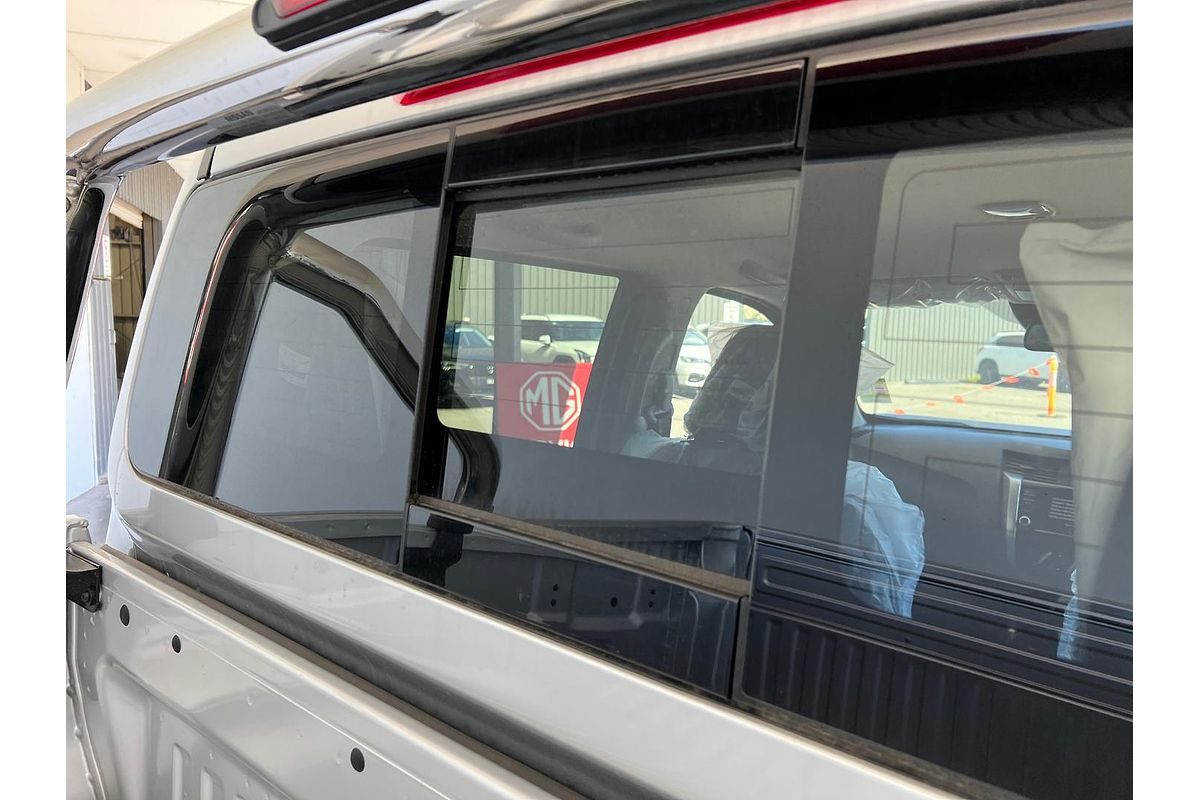 2025 Nissan Navara ST D23 4X4