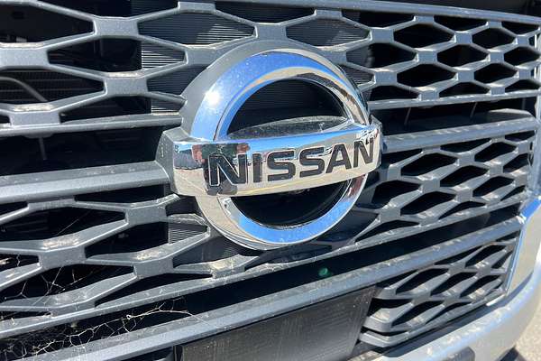 2025 Nissan Navara ST D23 4X4