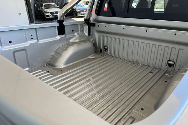 2025 Nissan Navara ST D23 4X4