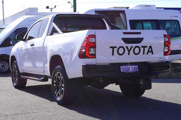 2022 Toyota Hilux SR GUN126R 4X4