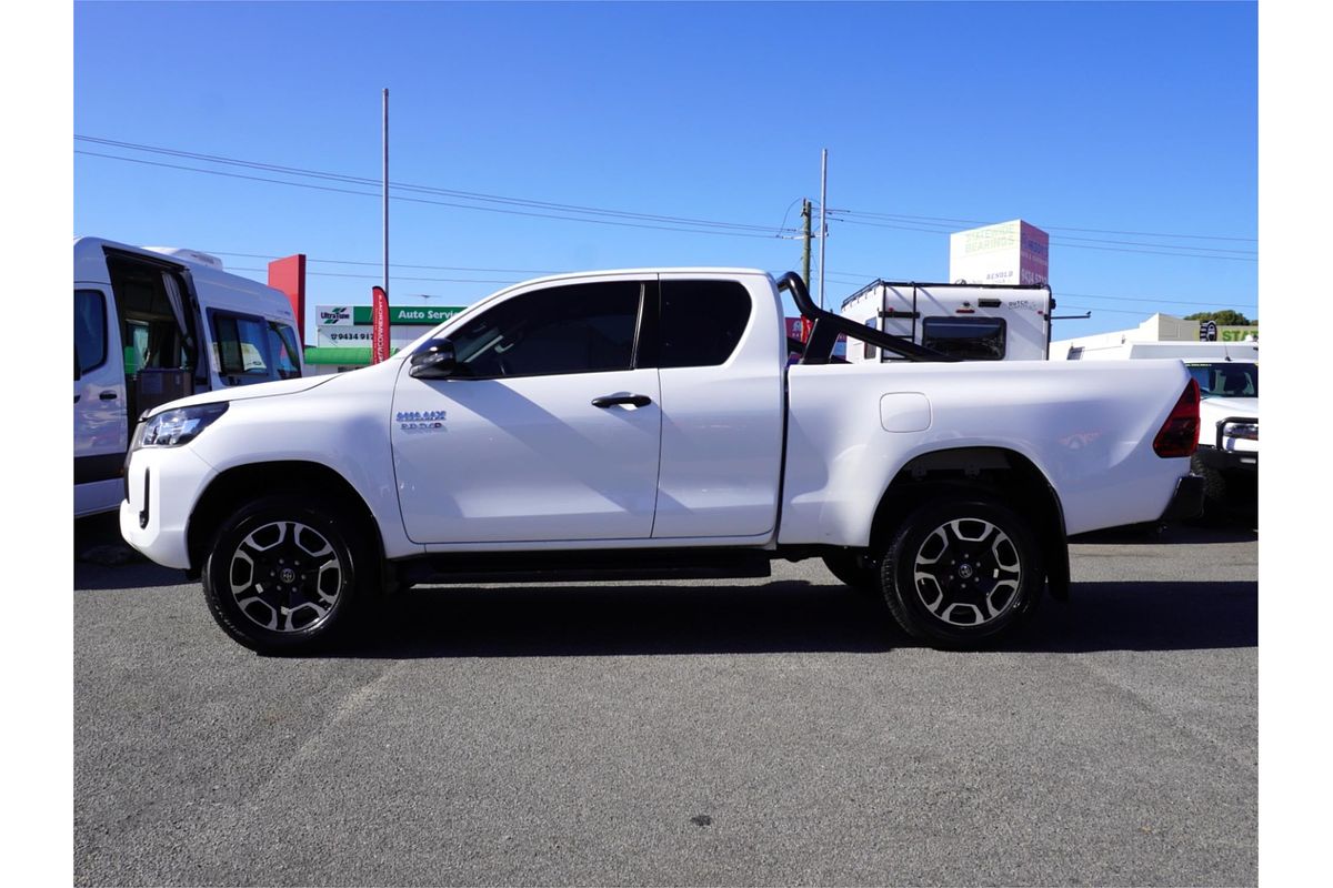 2022 Toyota Hilux SR GUN126R 4X4
