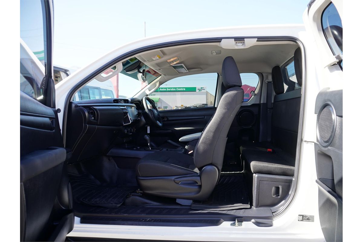 2022 Toyota Hilux SR GUN126R 4X4