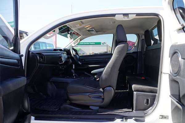 2022 Toyota Hilux SR GUN126R 4X4