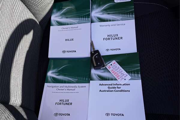 2022 Toyota Hilux SR GUN126R 4X4