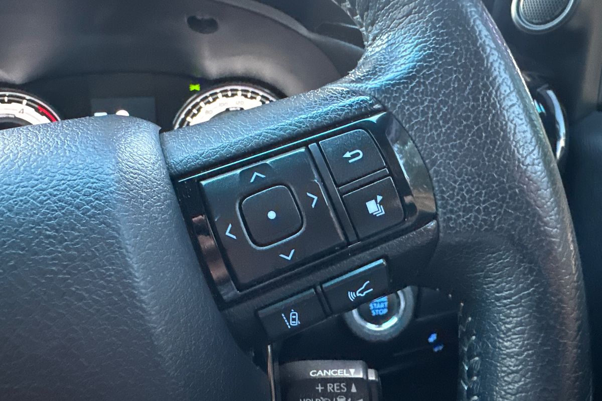 2019 Toyota Hilux Rogue GUN126R 4X4