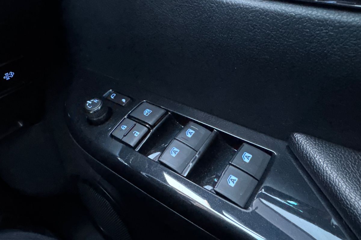 2019 Toyota Hilux Rogue GUN126R 4X4