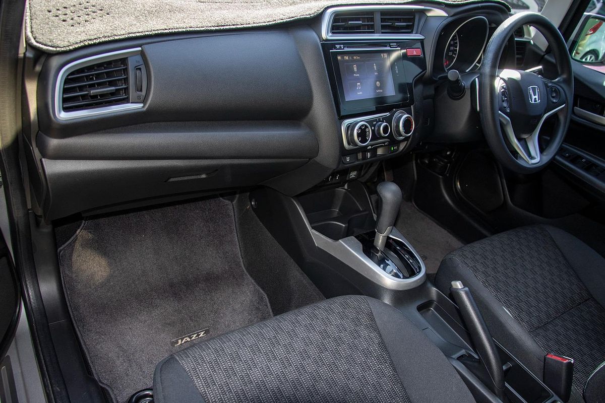 2015 Honda Jazz VTi GF