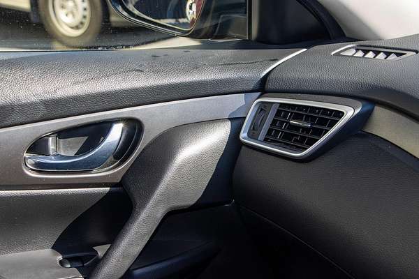 2015 Nissan X-TRAIL ST-L T32