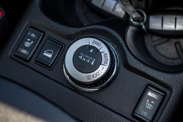 2015 Nissan X-TRAIL ST-L T32