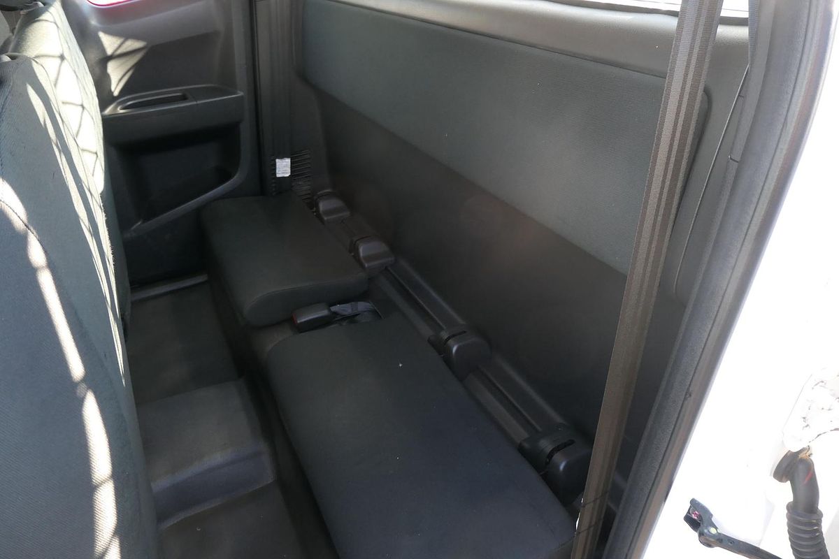 2017 Isuzu D-MAX SX 4X4