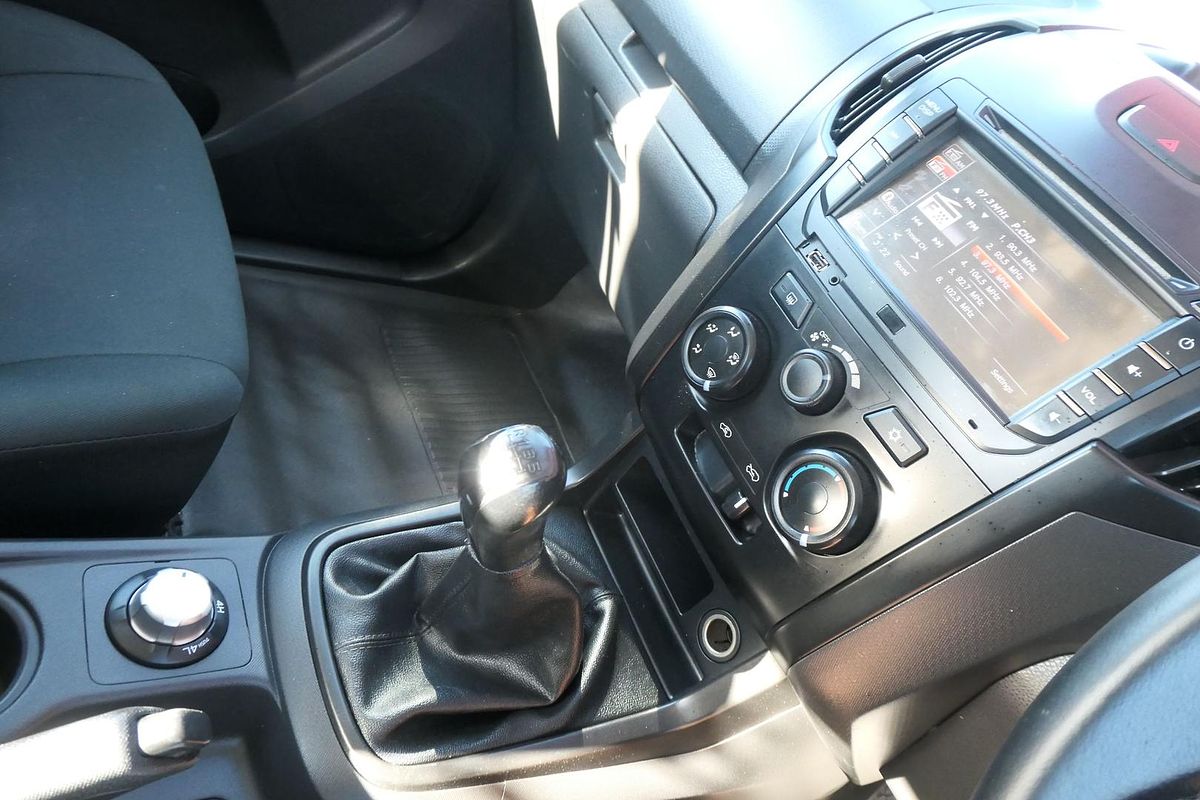 2017 Isuzu D-MAX SX 4X4