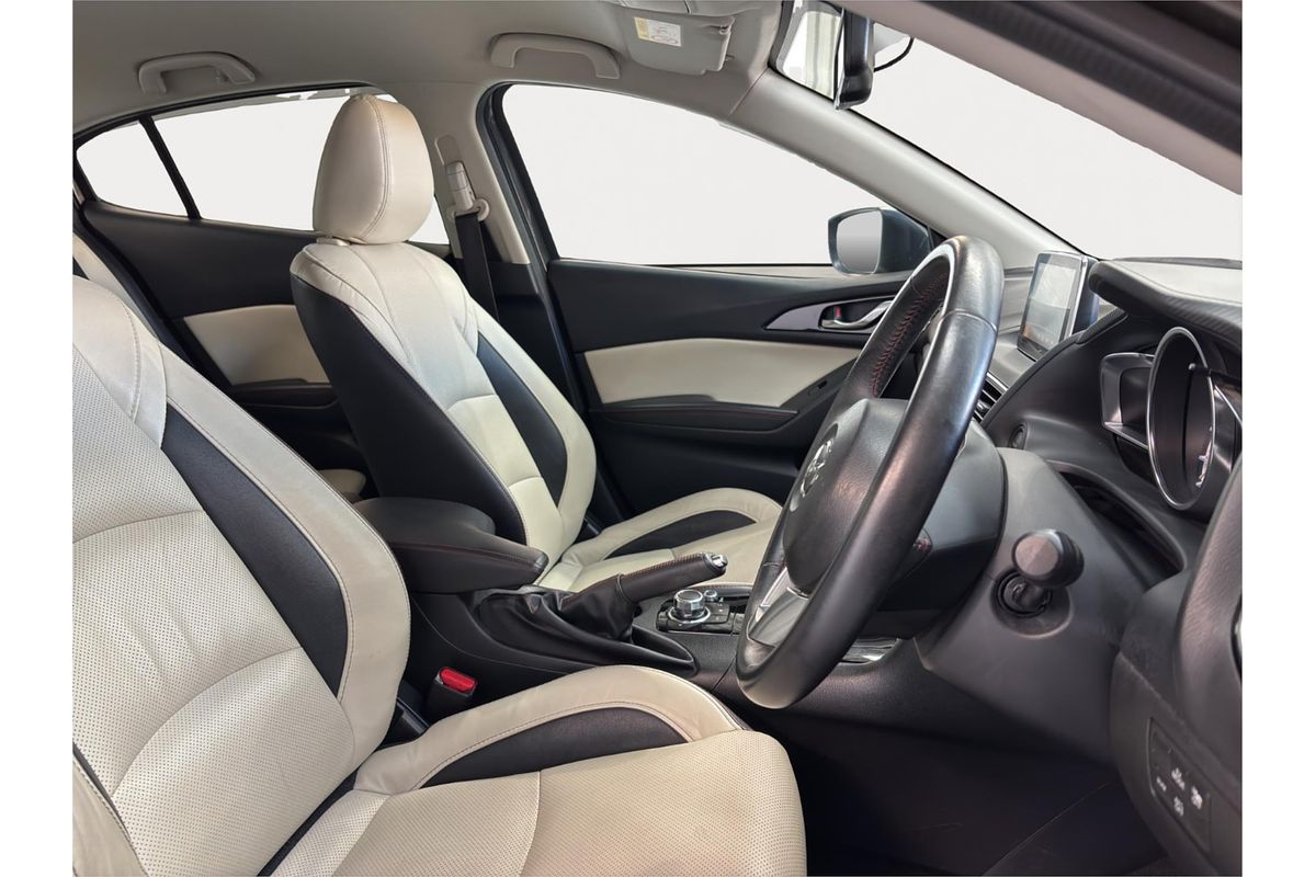2013 Mazda AXELA Hybrid S L-PKG