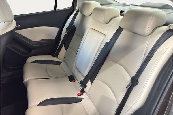 2013 Mazda AXELA Hybrid S L-PKG
