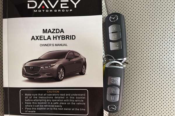 2013 Mazda AXELA Hybrid S L-PKG