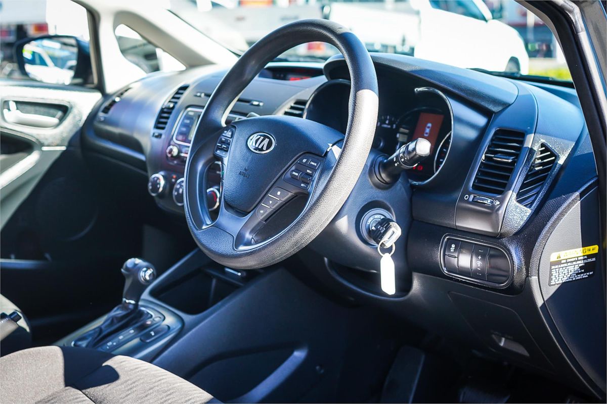 2015 Kia Cerato S YD