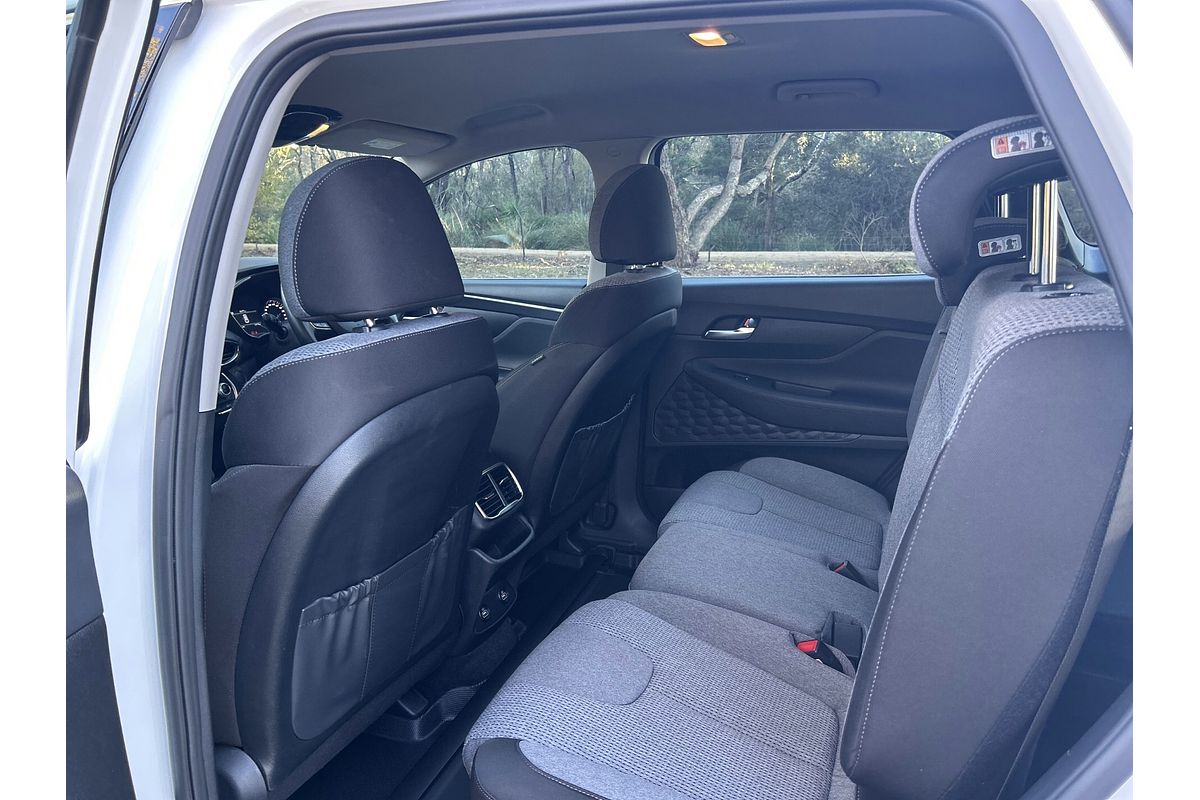 2022 Hyundai Santa Fe TM.V4