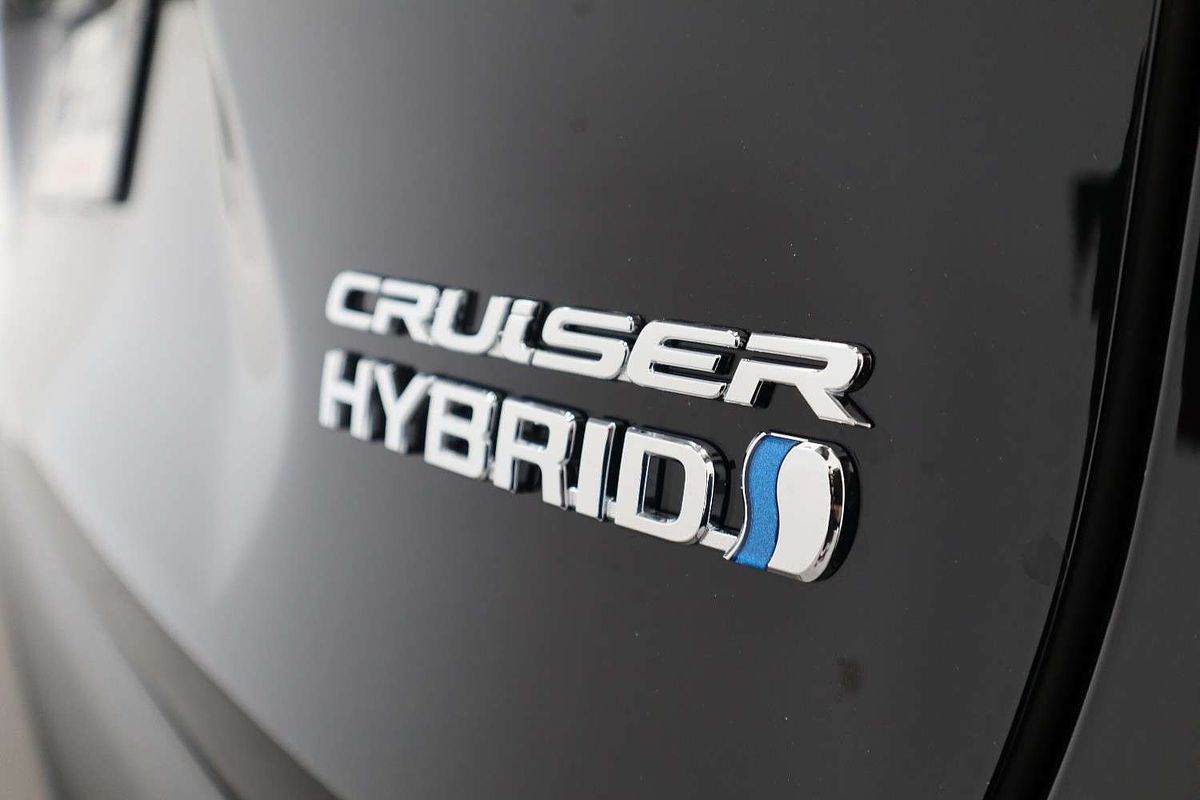 2022 Toyota RAV4 Cruiser AXAH52R